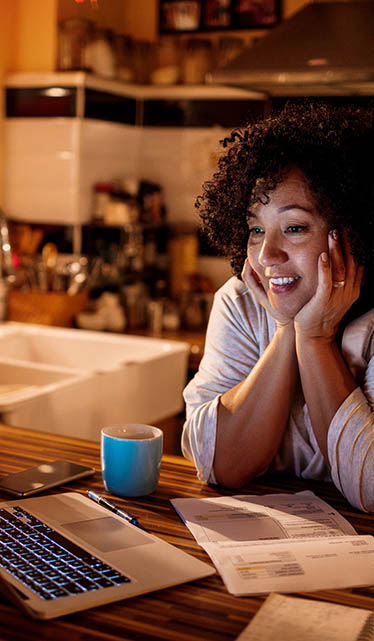 woman on laptop